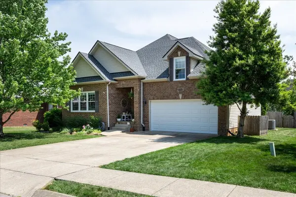 1242 Chapmans Retreat DR, Spring Hill, TN 37174