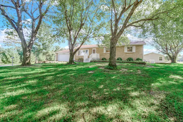 10291 N 700, Demotte, IN 46310