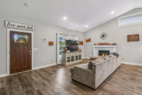 663 Alaska PL, Cambridge, MN 55008