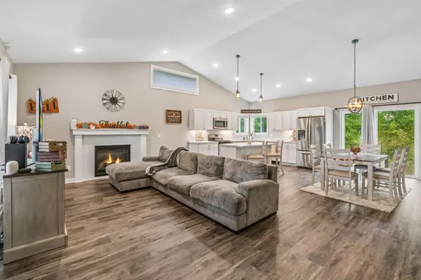 663 Alaska PL, Cambridge, MN 55008