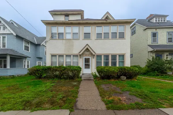 2015 2nd AVE S, Minneapolis, MN 55404