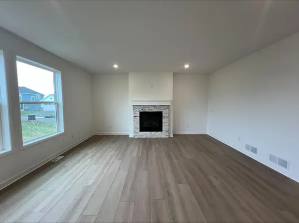 7444 Lotus LN, Lino Lakes, MN 55038