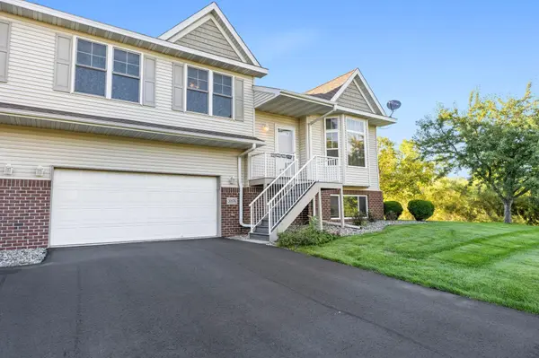 20676 Hampshire WAY, Lakeville, MN 55044