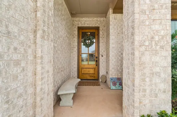 16217 Blackberry Farm RD, Edmond, OK 73013
