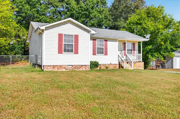 1028 Bush Ave, Oak Grove, KY 42262