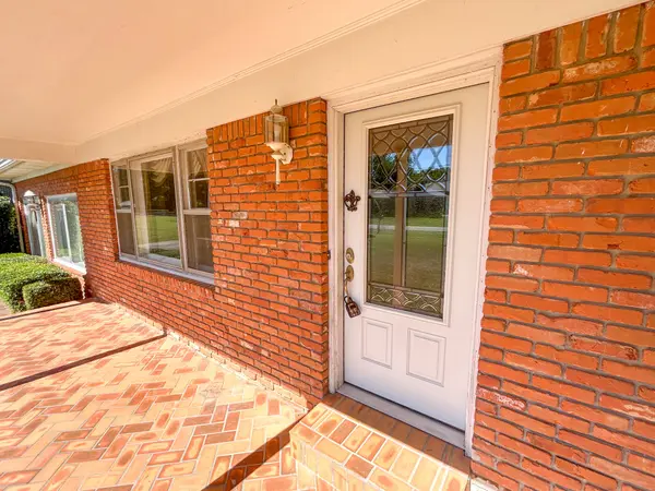 395 General Forrest Dr, Bruceton, TN 38317