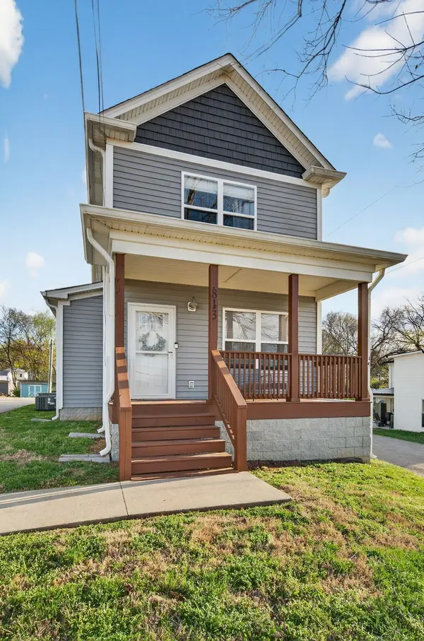 813 5th Ave #E, Springfield, TN 37172