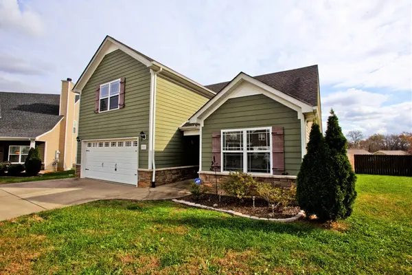 717 Elm St, Clarksville, TN 37040
