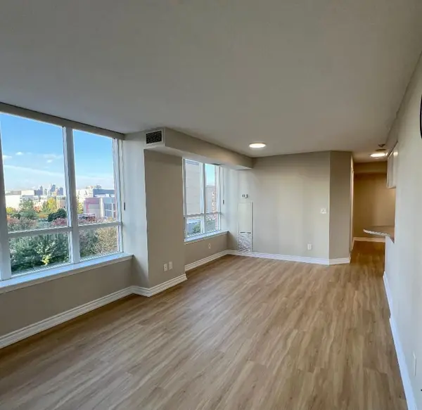 4090 Living Arts DR #607, Mississauga, ON L5B 4M8