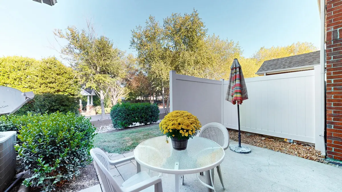 2016 Arum Ct, Spring Hill, TN 37174