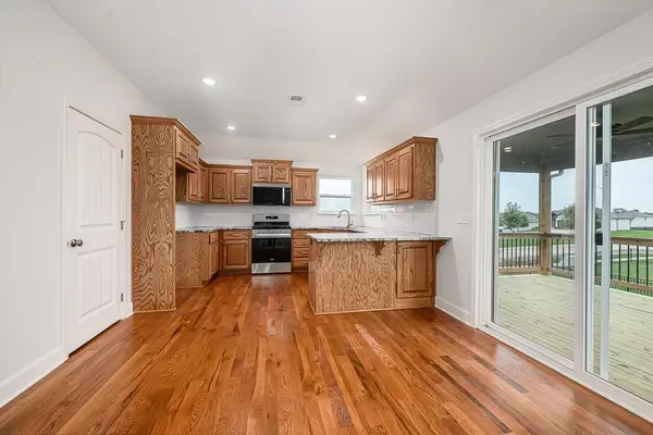 15624 Sheridan CT, Basehor, KS 66007