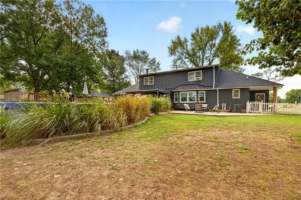 122 W Carlton ST, Frontenac, KS 66763