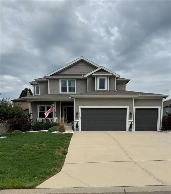 20196 W 224th TER, Spring Hill, KS 66083