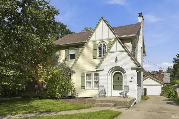1142 W Foster Pkwy, Fort Wayne, IN 46807