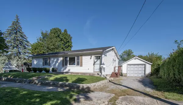 615 S Oak ST, Kendallville, IN 46755-2153