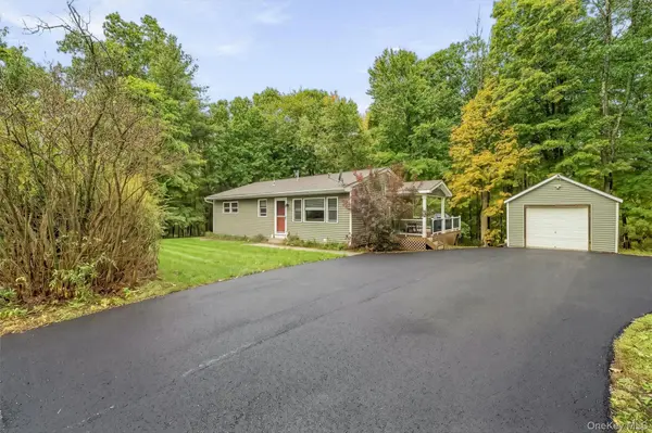 1040 St Hwy 211, Middletown, NY 10940