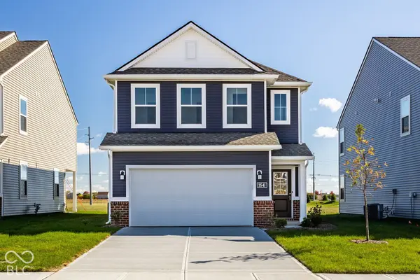 3541 Sugar Grove DR, Whitestown, IN 46075