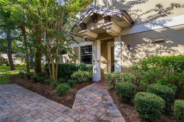6422 MOORINGS POINT CIR #101, Lakewood Ranch, FL 34202