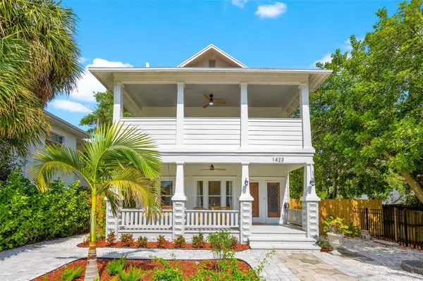 1423 DR MARTIN LUTHER KING JR ST N, St Petersburg, FL 33704