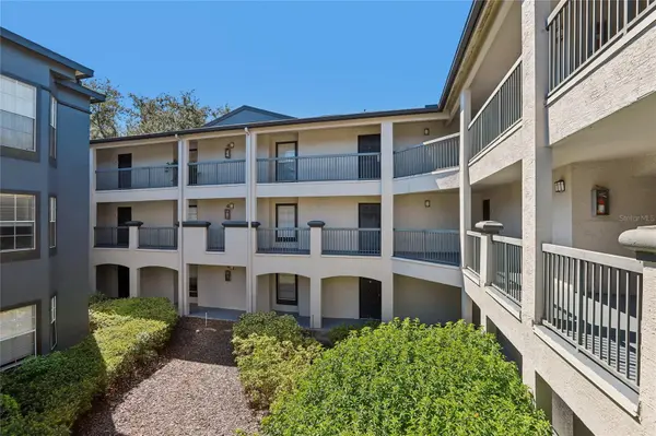 13110 ARBOR ISLE DR #201, Temple Terrace, FL 33637