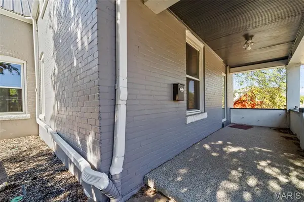 912 Broadway ST, Jefferson City, MO 65101