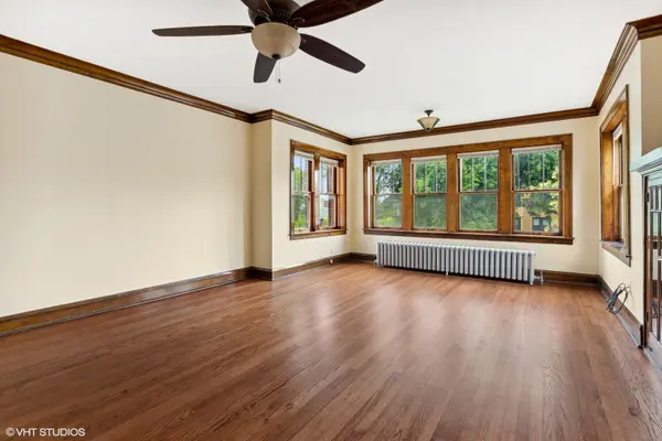 1522 N Austin BLVD #2, Oak Park, IL 60302