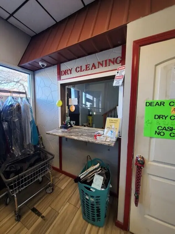 4202 Euclid AVE, East Chicago, IN 46312