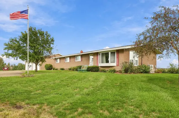 22050 Northfield BLVD, Hampton, MN 55031