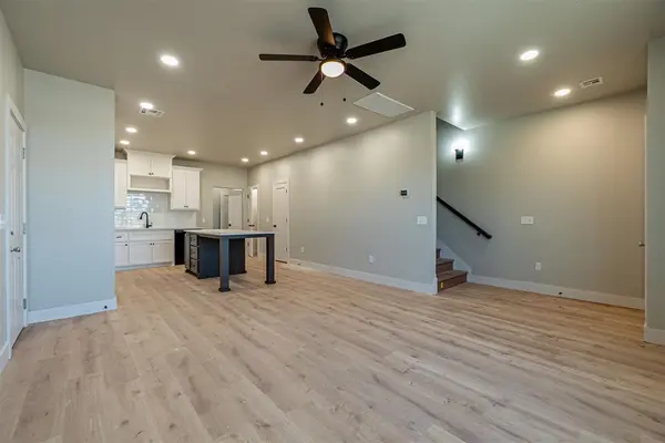 316 Ash AVE, Yukon, OK 73099