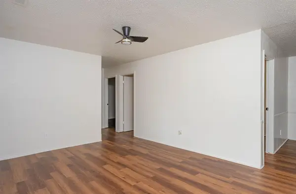 1403 N Nail Pkwy, Moore, OK 73160