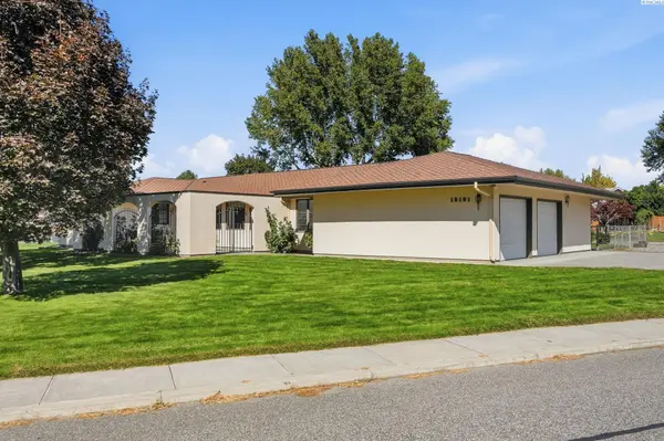 10101 W Argent Rd, Pasco, WA 99301