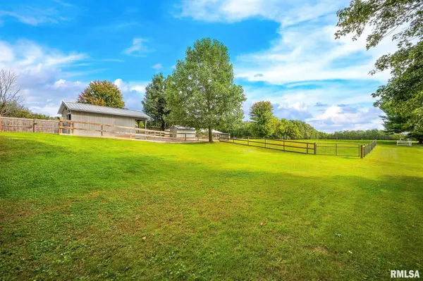 14020 W SMITHVILLE RD, Hanna City, IL 61536