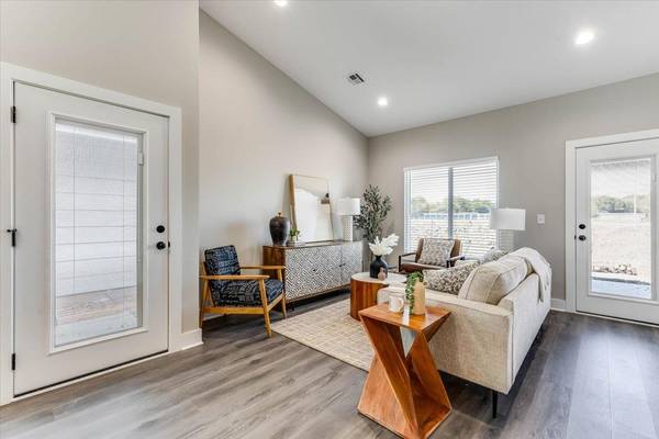 5157 N Sweetwater Road, Maize, KS 67101