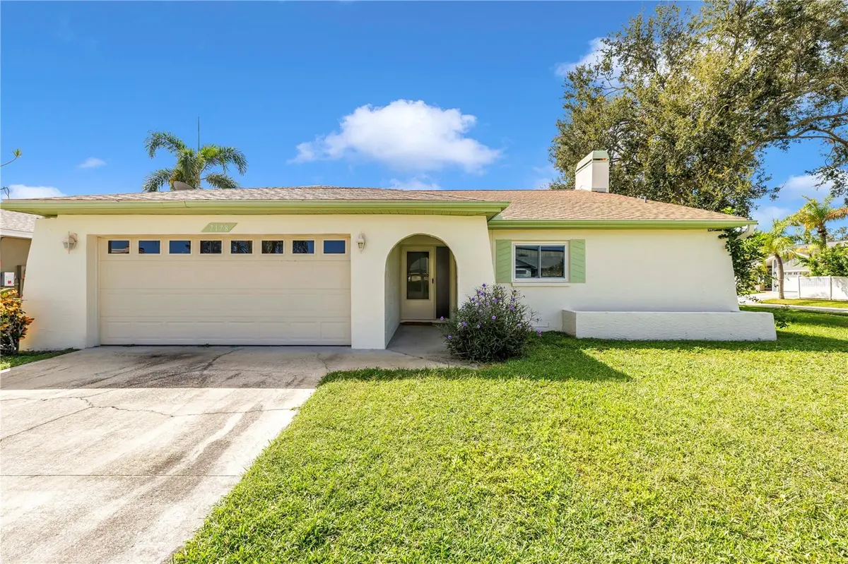 7178 121ST TER, Largo, FL 33773