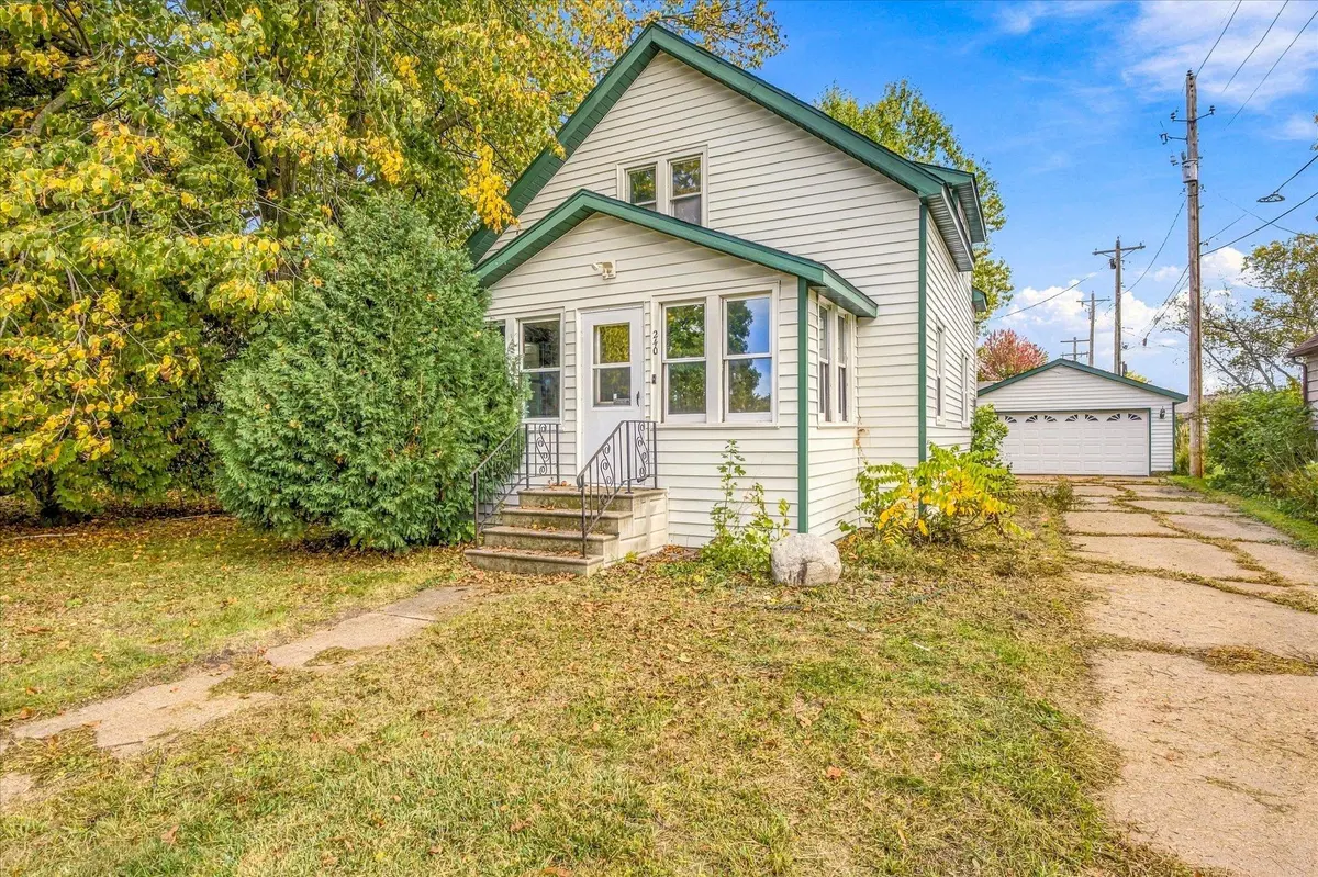 240 S Eliot AVE, Rush City, MN 55069