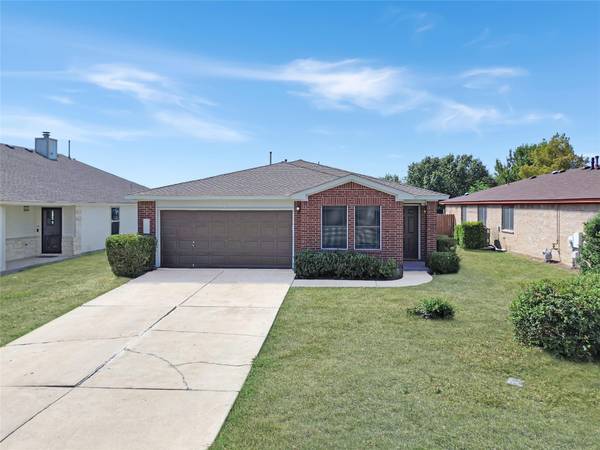 102 Ryan CV, Hutto, TX 78634