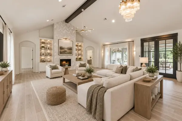 125 Carriage CT, Bastrop, TX 78602