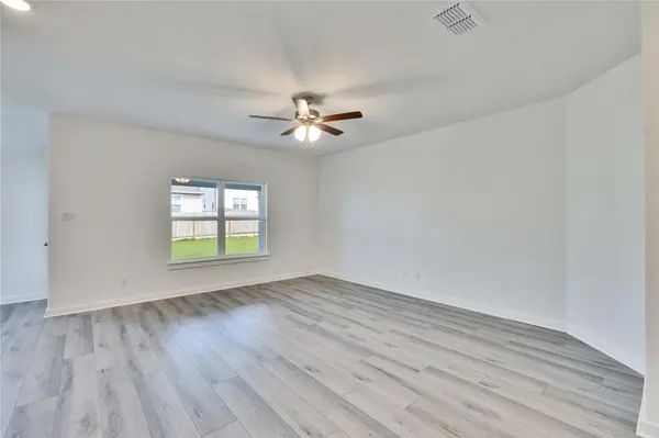 251 Mustang BND, Kyle, TX 78640