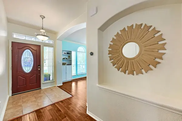 5120 Bluestar DR, Austin, TX 78739