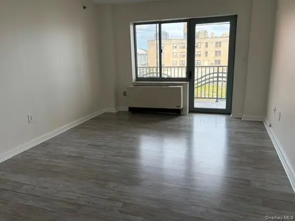 136 Beach 117th ST #21, Rockaway Park, NY 11694
