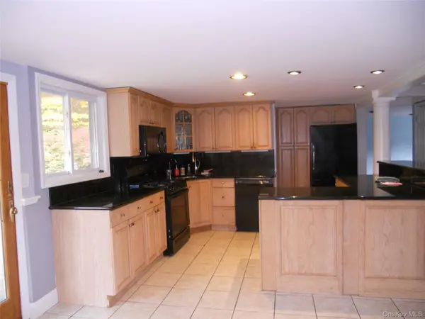 Address not disclosed, East Setauket, NY 11733