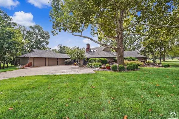 3601 Quail Creek CT, Lawrence, KS 66047