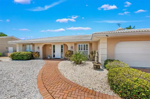 614 GLADSTONE LN, Bradenton Beach, FL 34217