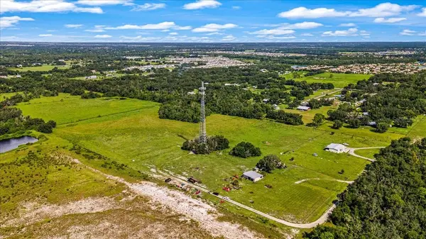 1611 ZIPPERER RD, Bradenton, FL 34212