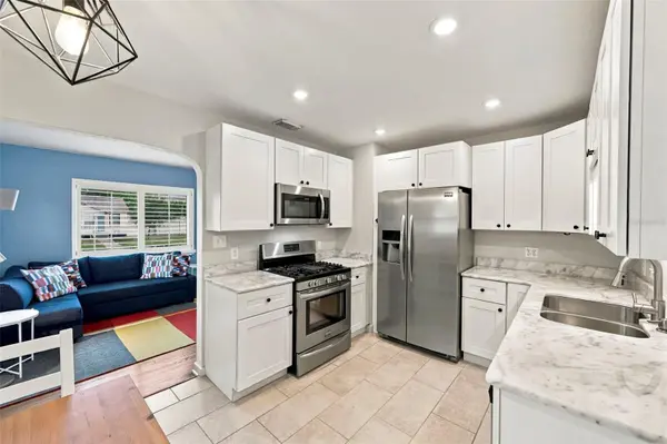 3820 BURLINGTON AVE N, St Petersburg, FL 33713