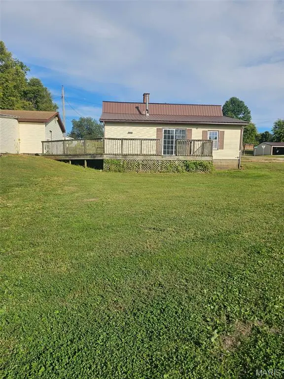 502 W Walnut ST, Griggsville, IL 62340