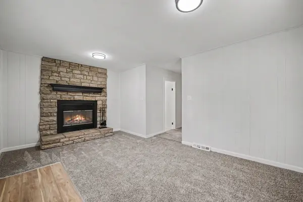 511 Prospect PL, Joliet, IL 60436