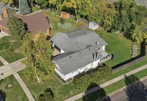 57 Prairiewood DR S, Fargo, ND 58103