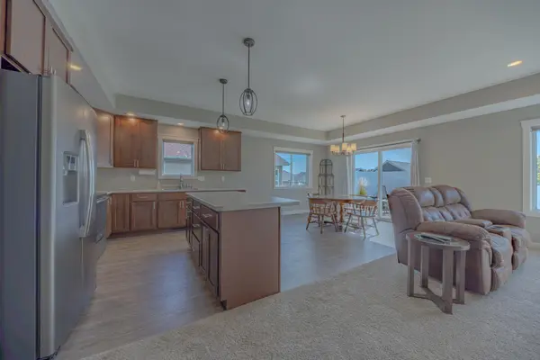 1621 19th AVE NW, Willmar, MN 56201