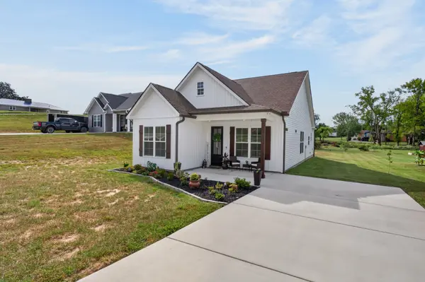 119 Lagoon Dr, Mcminnville, TN 37110